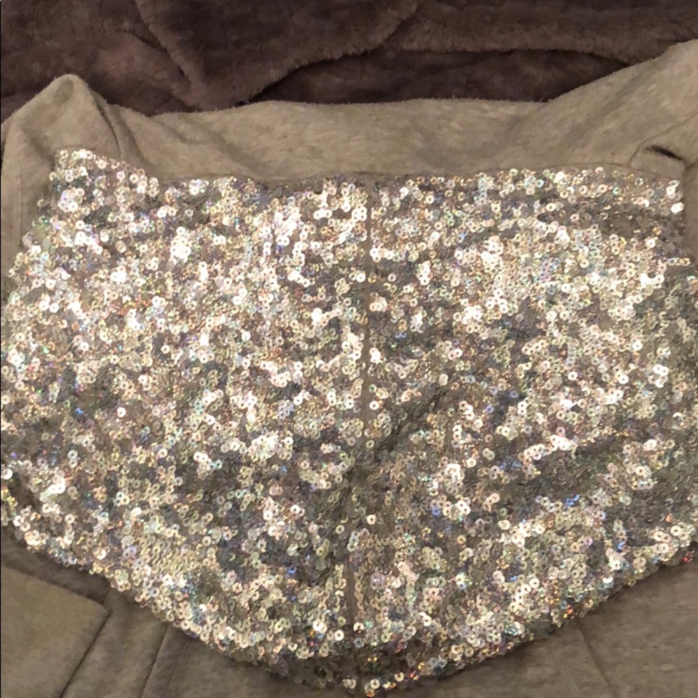 Jackets/Pullovers Bundle - image 5